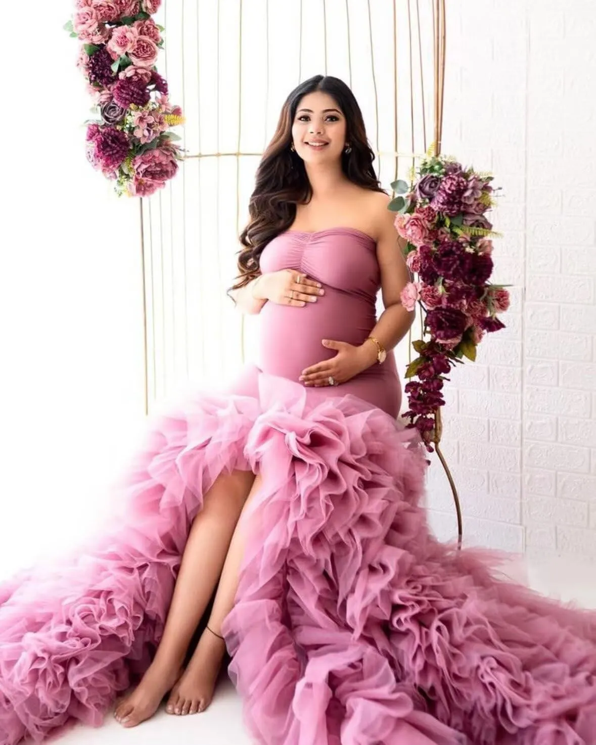 Stretchy Tight Maternity Dresses Pregnancy Gown for Photoshoot Strapless Ruffles Robe for Women Pregnant